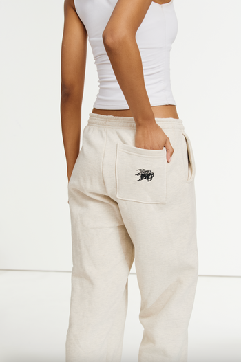 NEW CLASSIC SWEATPANTS